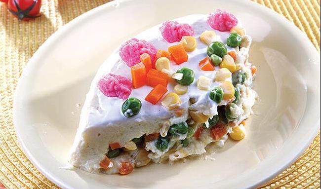 کیک سبزیجات را امتحان کنید/ طرز تهیه یک کیک هیجان انگیز