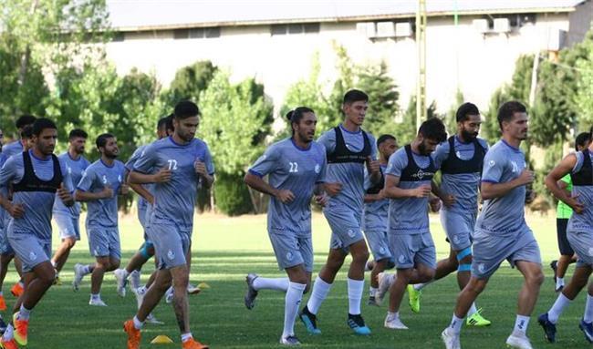 ۸ نفر از اعضای تیم استقلال به کرونا مبتلا شدند